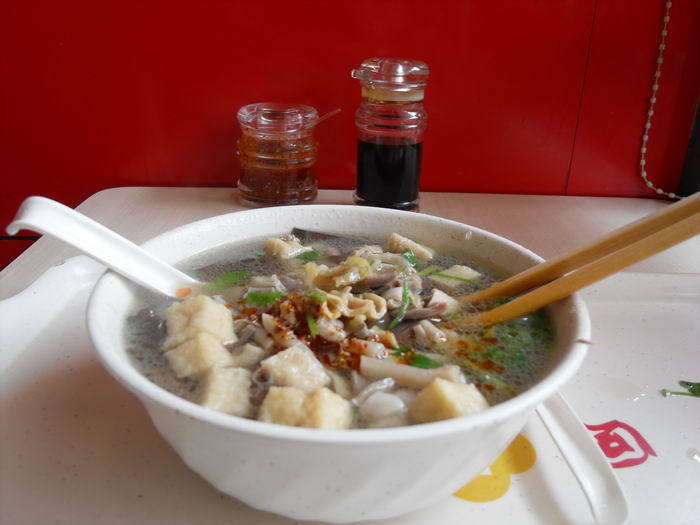 鸭血粉丝汤.jpg