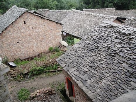 黄果树瓦.jpg