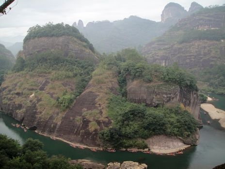 武夷山竹排.jpg