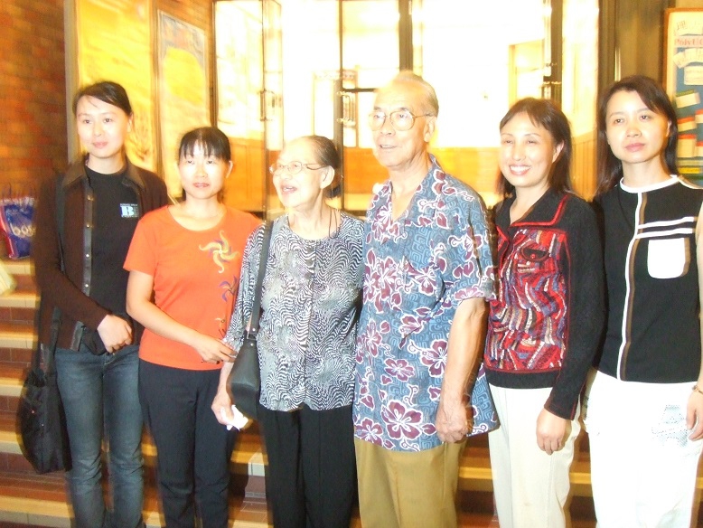 2006年在香港学习期间与姚瑞堂先生、谢永慈先生合影留念.JPG