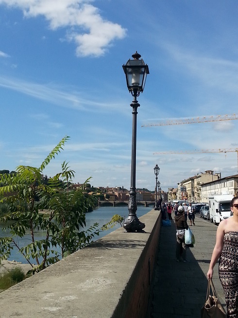 20150927佛罗伦萨市貌和河流.jpg
