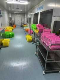 静配中心摆药框放置在地面上，这样情况见过吗？