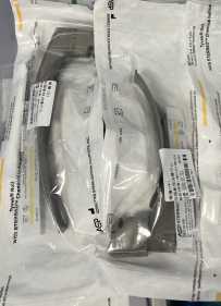 灭菌后喉镜的放置